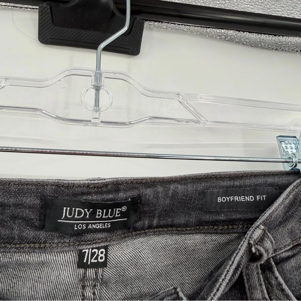 Judy blue boyfriend fit black‎ jeans 7/28 - Picture 3 of 4